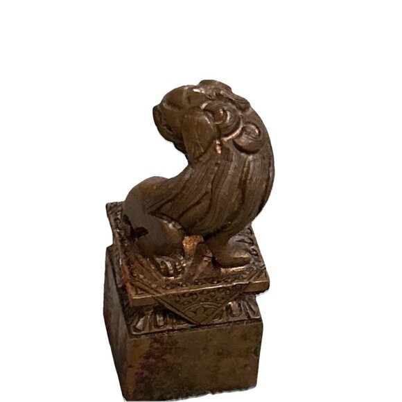 Chinese Seal Box with Bronze Foo Dog Handle with Seal & Red Paste, 19th Century - Picture 9 of 12